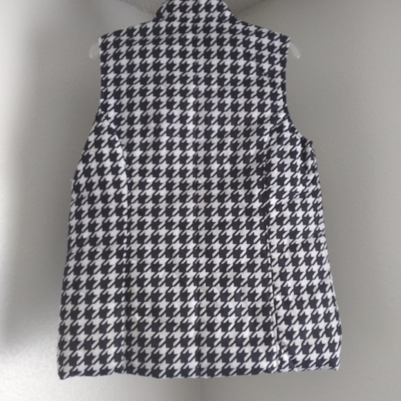 KIM ROGERS Women's sports vest - Picture 2 of 3